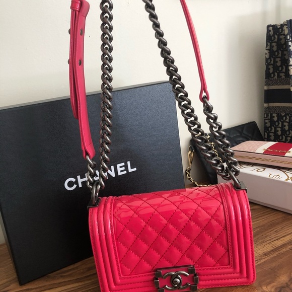 Sold out 🛑Chanel Pink Boy Bag - Picture 3 of 9